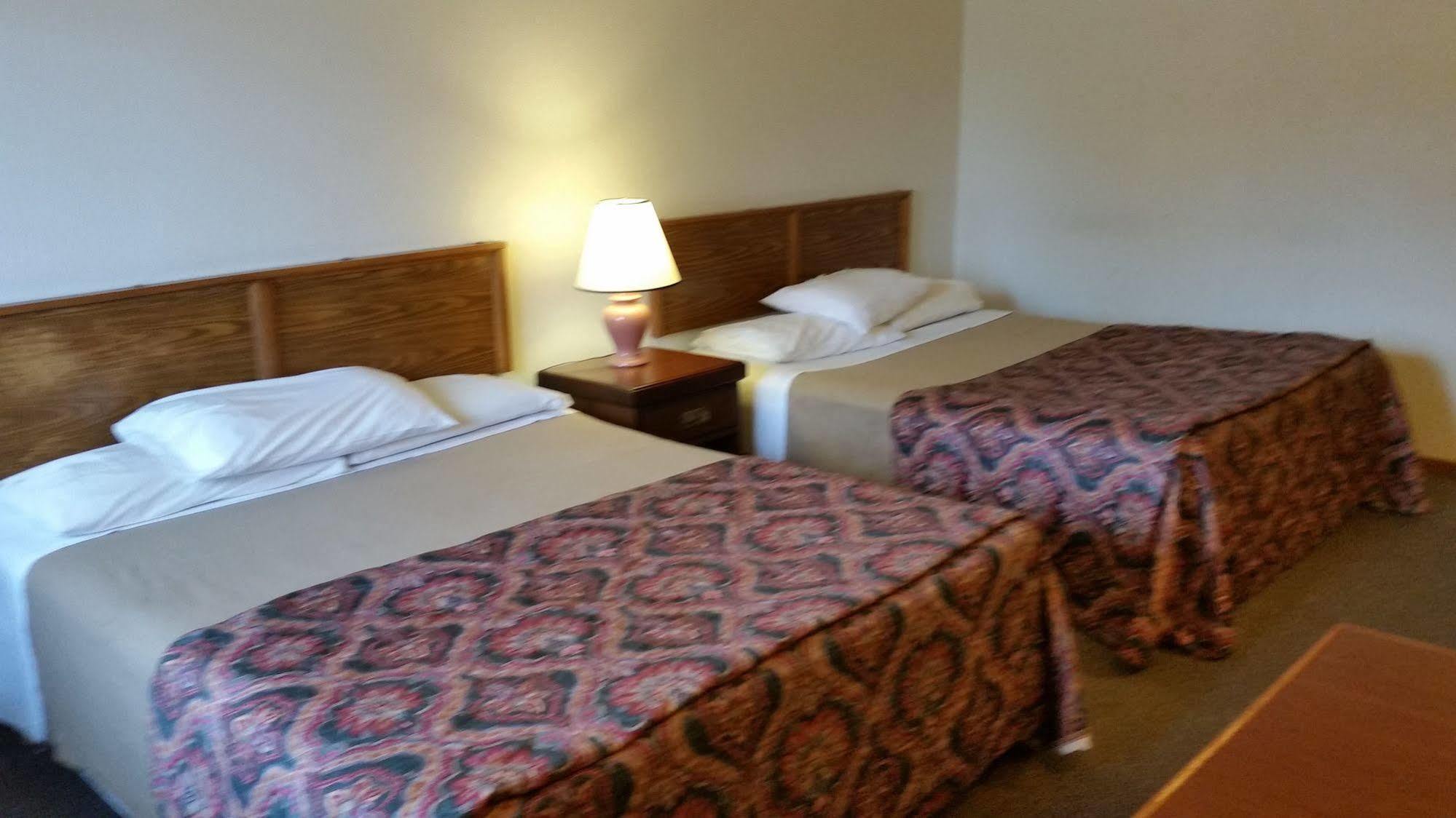 Olympia Motel Lake Delton Buitenkant foto