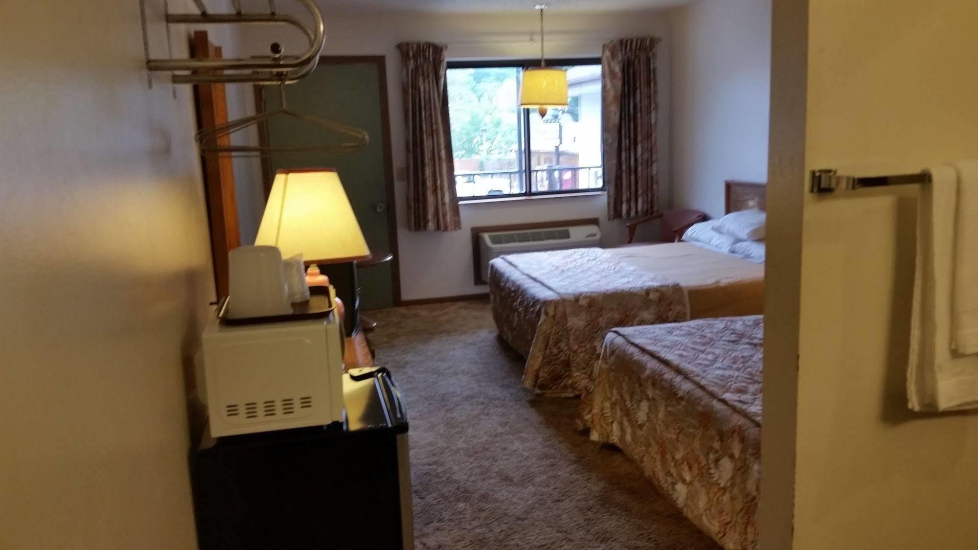 Olympia Motel Lake Delton Buitenkant foto